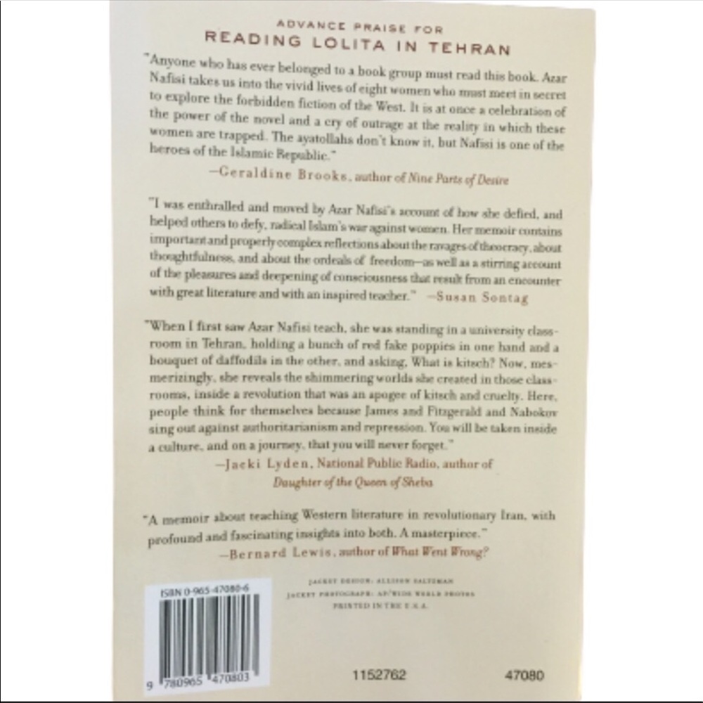 READING LOLITA IN TEHRAN A MEMOIR IN BOOKS Book Paperback Nonfiction Azar Nafisi - Picture 4 of 10